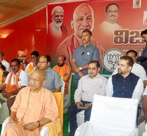 CD Chavan has welcomed by Yogi Adityanath team to discuss about campaign